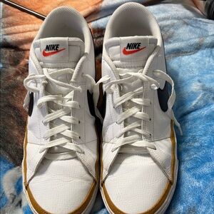 Nike Men's White and Tan Sneakers